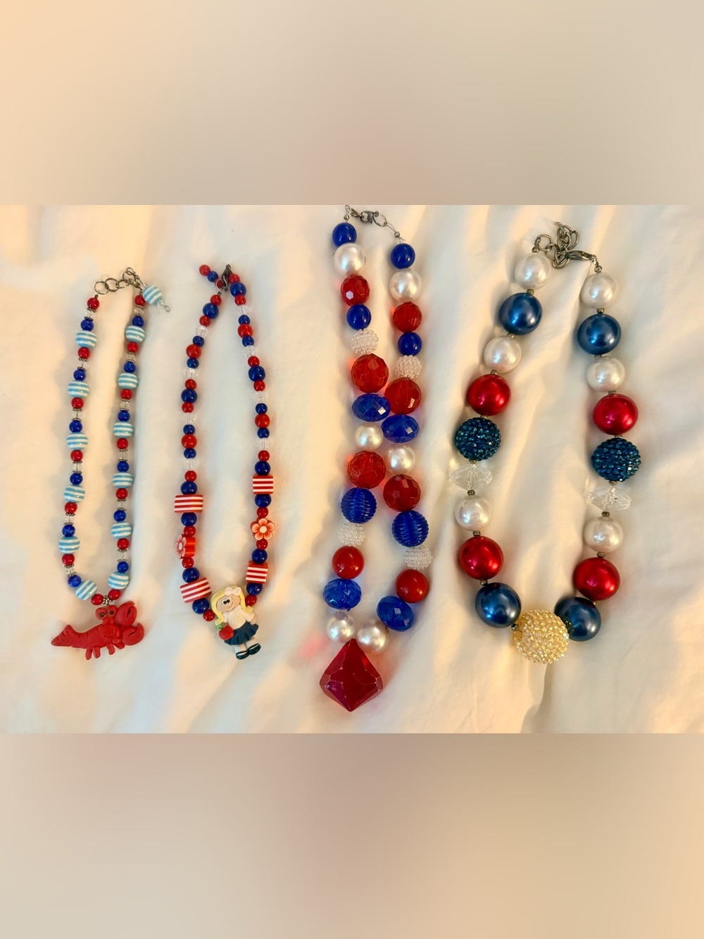 4th of July Patriotic Red, White & Blue Chunky Beaded Necklace Fourth of July - Picture 4 of 4